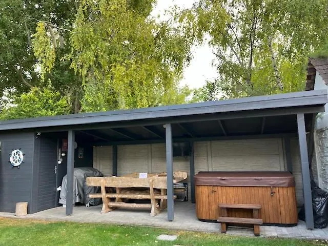 Te Meg En Vendeghaz * Gárdony