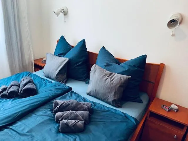 Appartement Te Meg En Vendeghaz